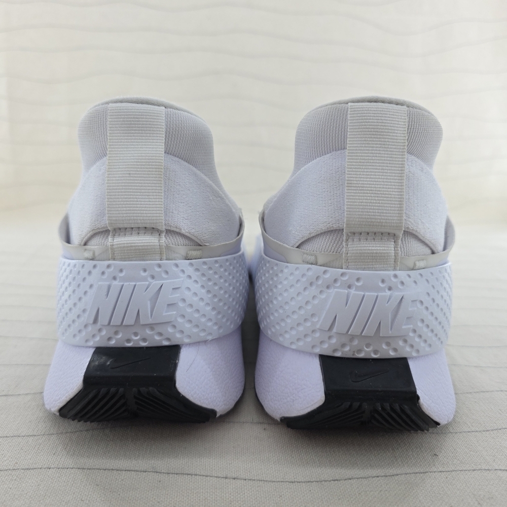 Nike Womems Go FlyEase Hands Free White Running Shoes Sneakers DR5540-102 Sz 7.5 - Picture 6 of 13